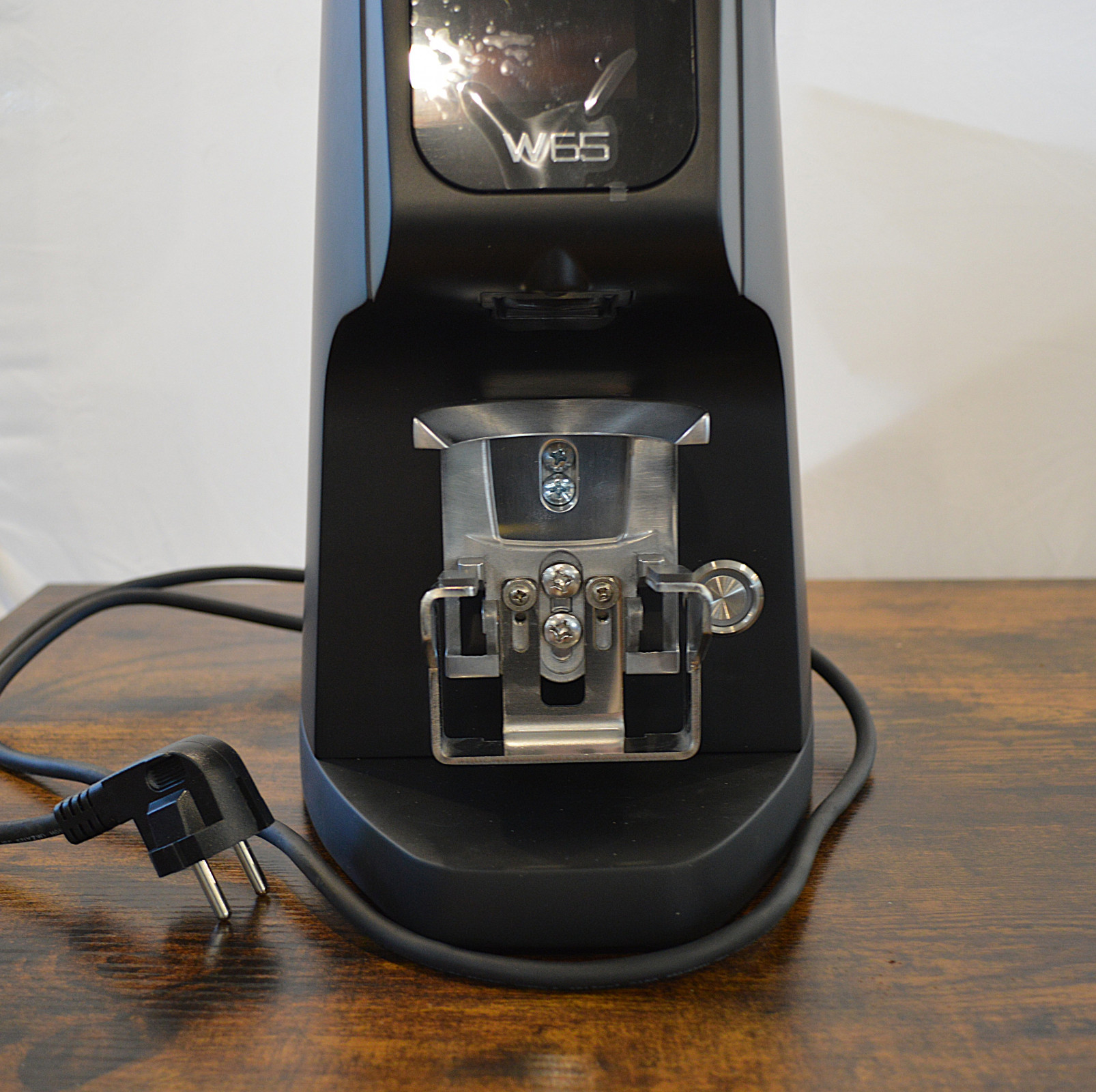 Eureka Atom W 65 #0571